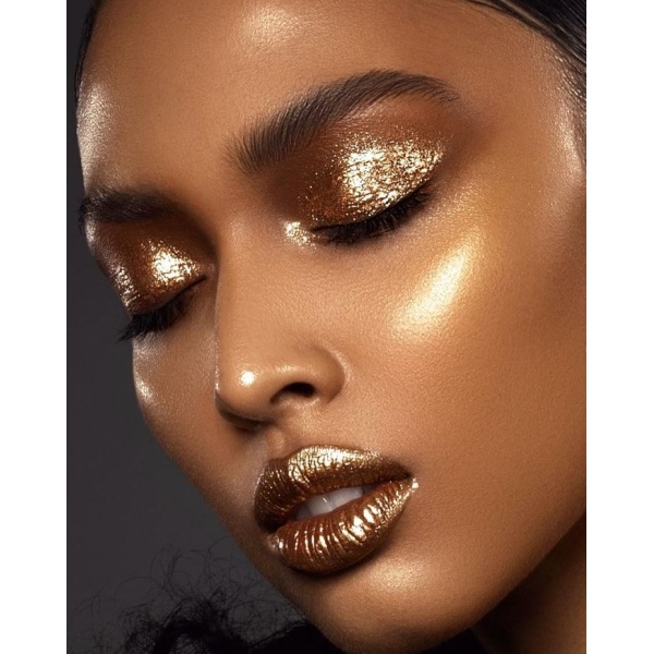 Shimmer Powder Glitter Spray Highlighter Powder Spray Body Glitter Spray  Highlighter Powder Spray Glitter Pretty Vulgar Glitter Body Glitter Spray  Body Glitter Spray Powder Makeup Champagne gold medium