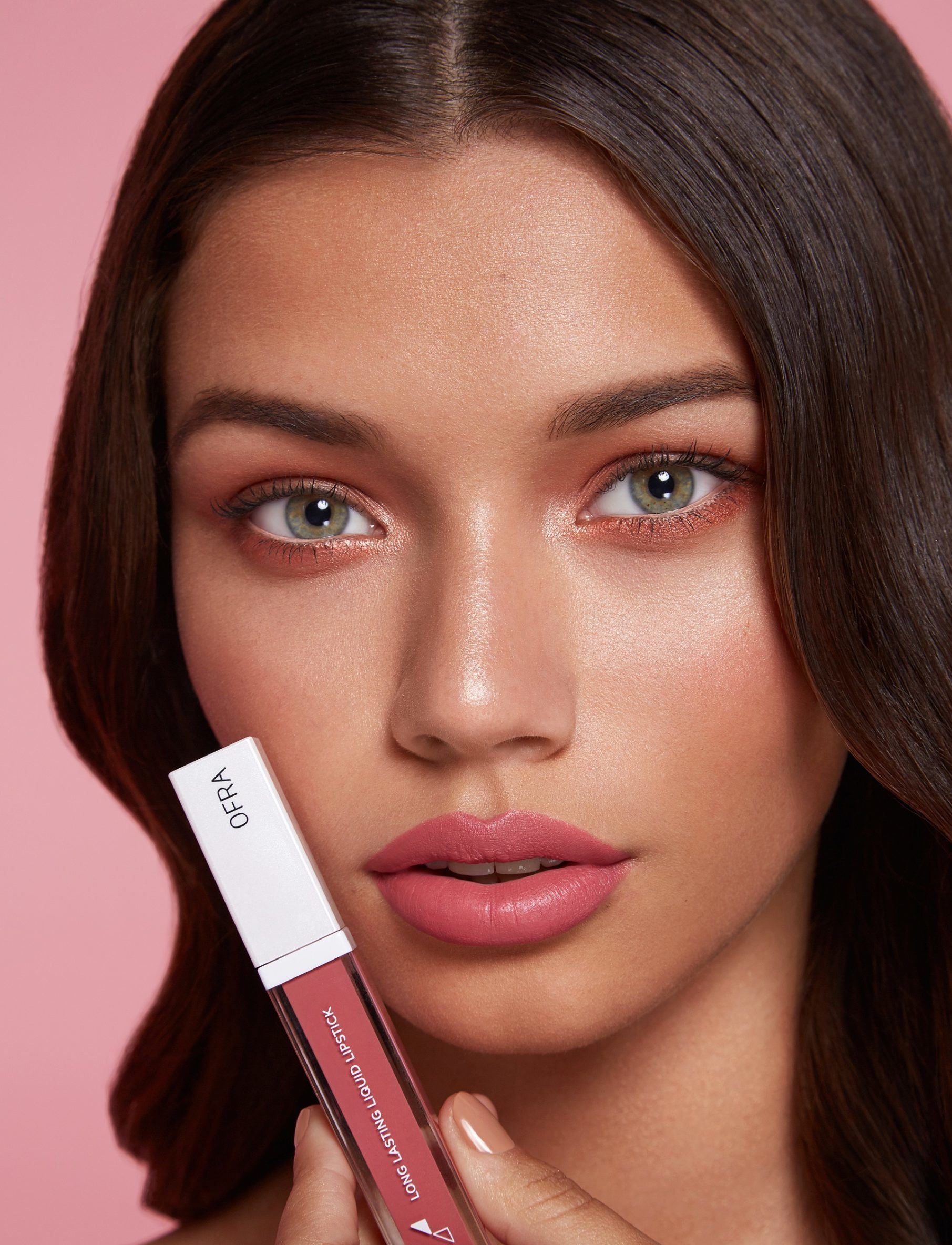 OFRA Lip Poster