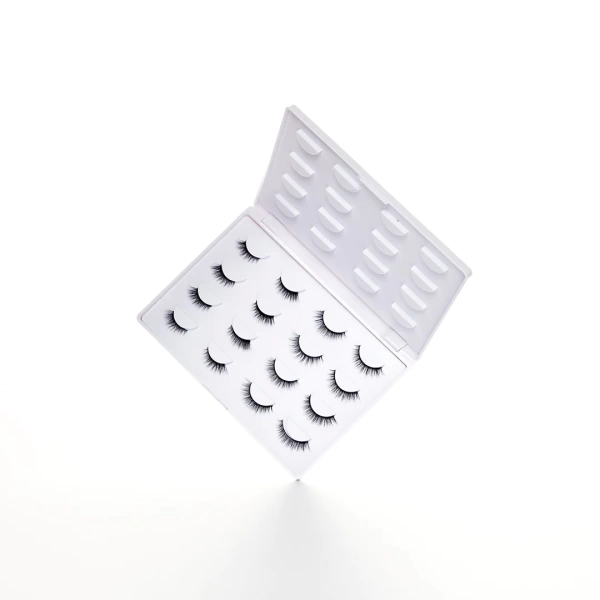 MYO X KASHA Lash Storage Case MYO X KASHA Lash Storage Case