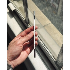 2-in-1 Magnetic Makeup Spatula