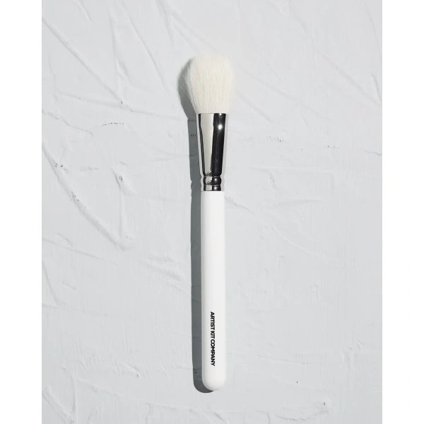 AKC Brush N6