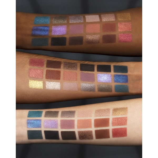 images Darkroom Eyeshadow Palette